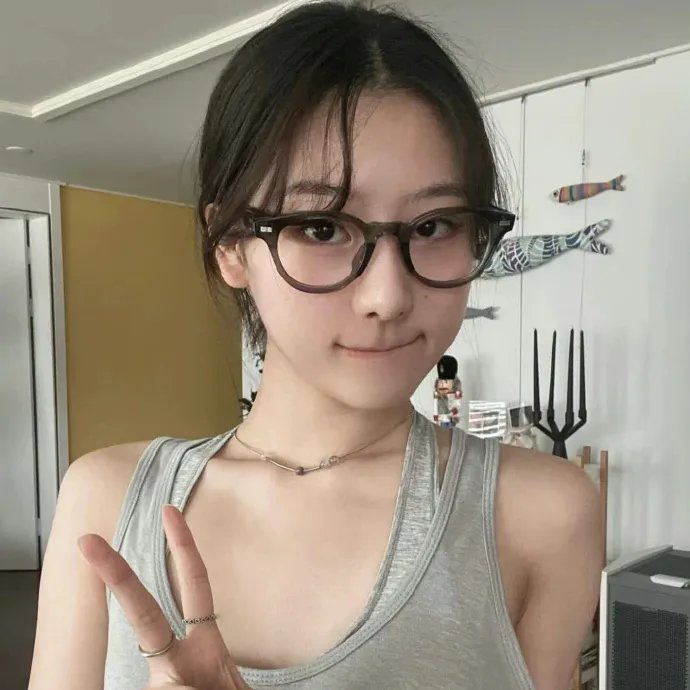 毗邻而居 海报