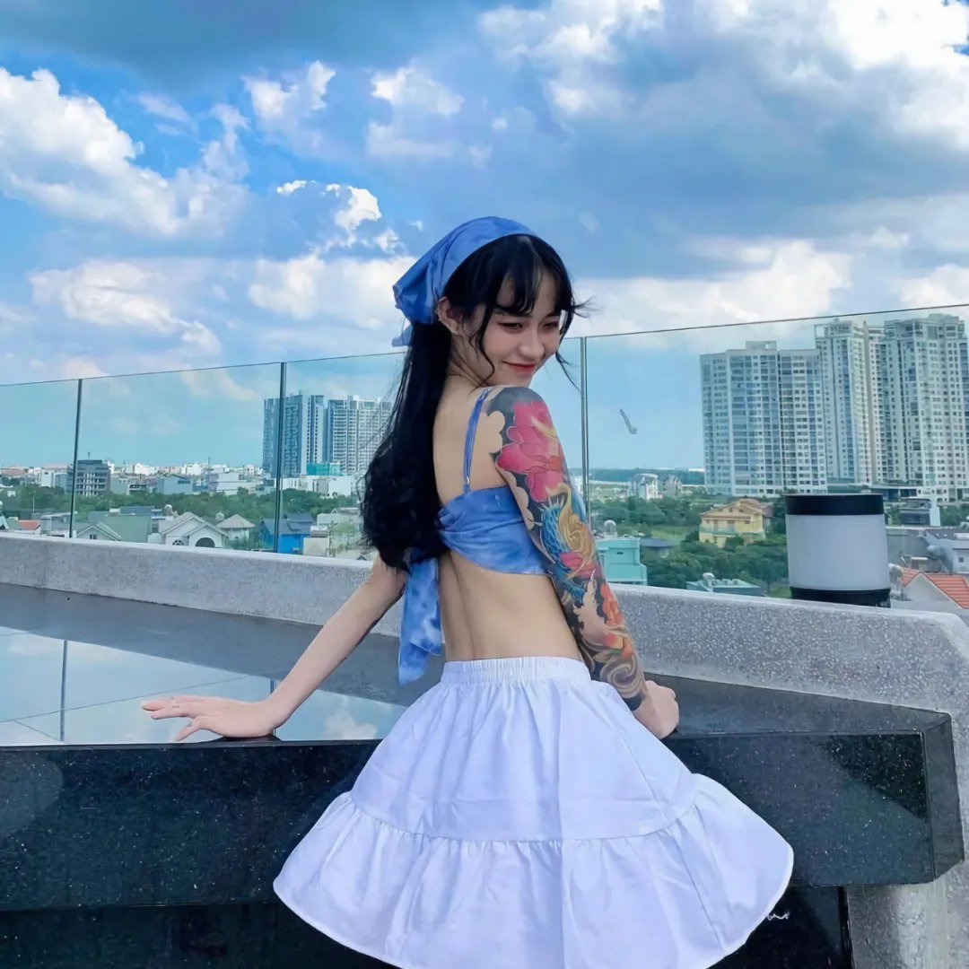 狼少女与黑王子2014 海报
